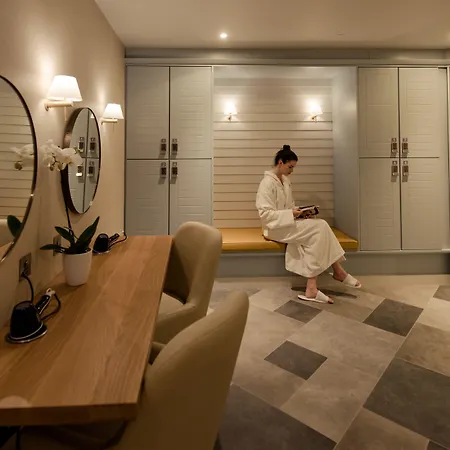 Osprey فندق ناس